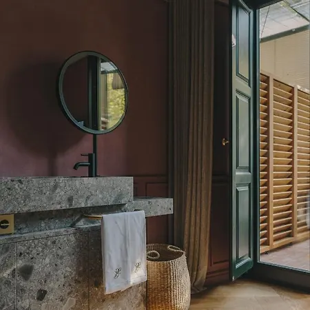 Hotel Palau Fugit 4*