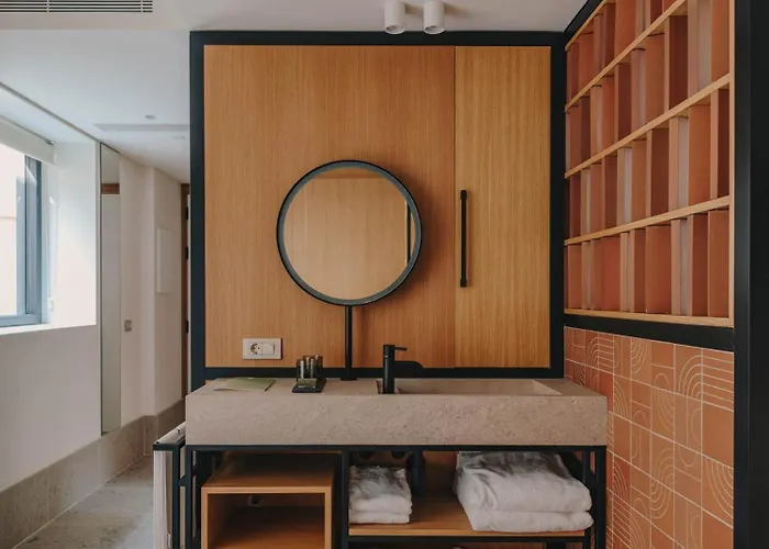 Palau Fugit Hotel 4*