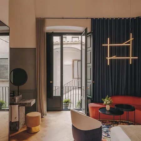Palau Fugit 4*